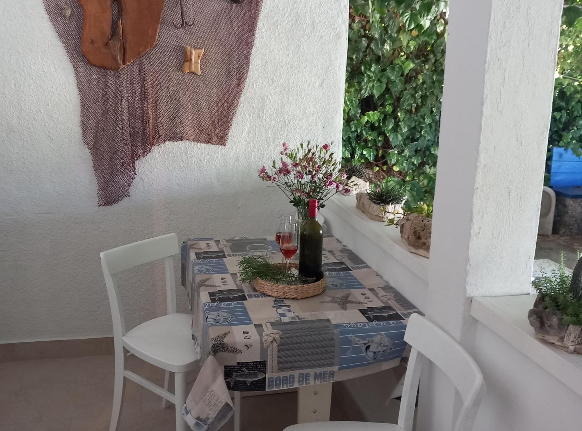 Guest House Green Corner Supetarska Draga Exterior foto